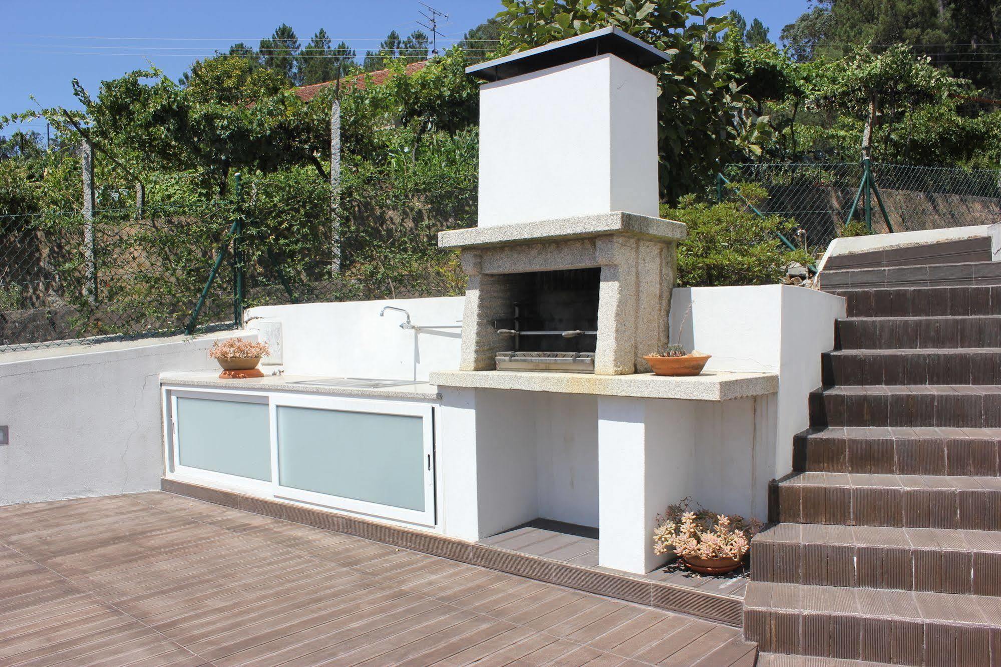 הוילה אוליביירה דה אזמיס Casa Do Porto Carreiro מראה חיצוני תמונה